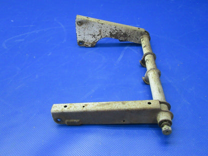 Cessna 210 / P210N Nose Gear Door Torque Tube P/N 1217077-1 (0421-545)