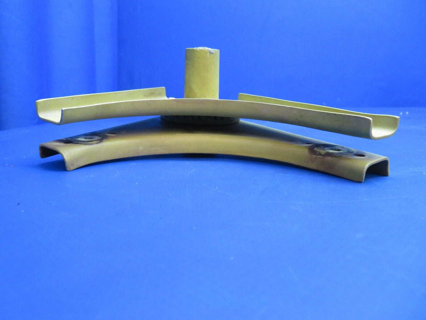 Lake LA-4-200 Bellcrank Assy Aileron Trim Controls LH P/N 2-7104-1 (1222-904)