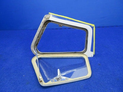 1956 Cessna 310 Foul Weather / Storm Window Assy No Tint P/N 0811725-2 (0422-74)
