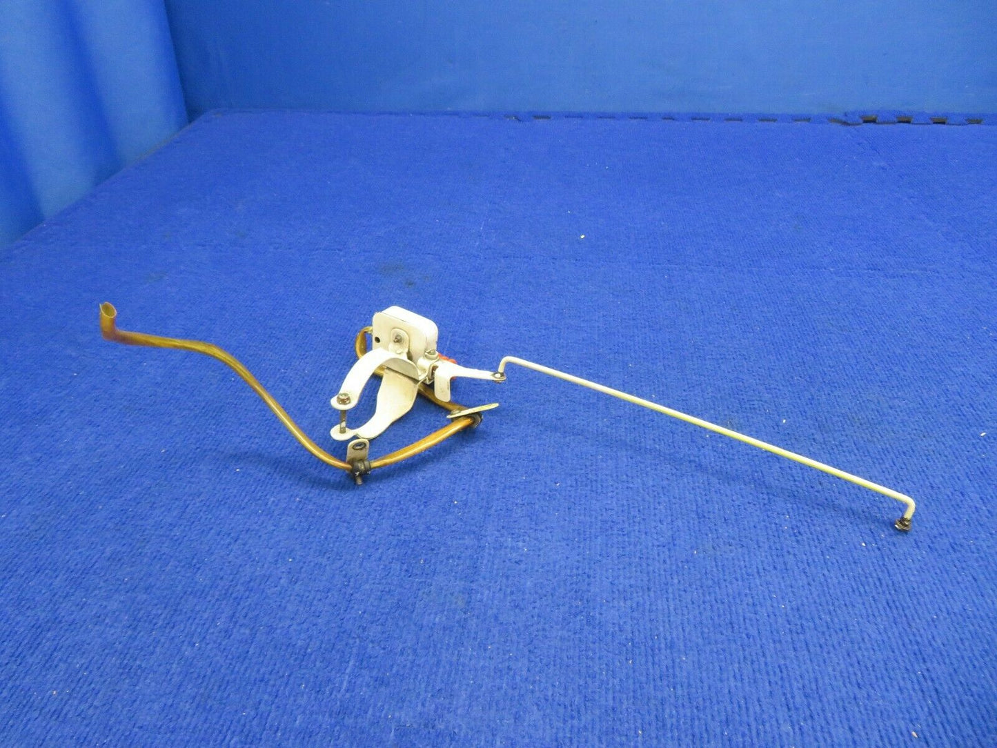 Beech 58 Baron Landing Gear Safety Switch RH P/N 002-361013-58 (0322-751)