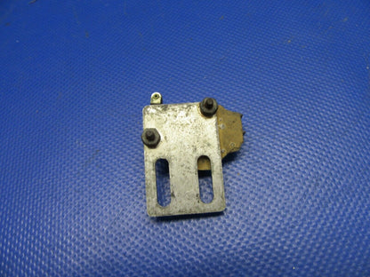 Cessna Cardinal 177RG Flap Limit Switch w/ Bracket P/N S1906-2 (0621-456)