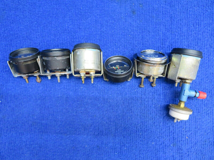 Lake LA-4-200 Turbo Stewart Warner Gauges LOT OF 6 P/N 823697, 823835 (0622-778)