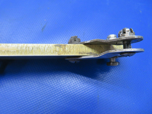 Cessna 182 / 182D Bellcrank Assy Elevator Rear P/N 0761202-50 (0821-810)