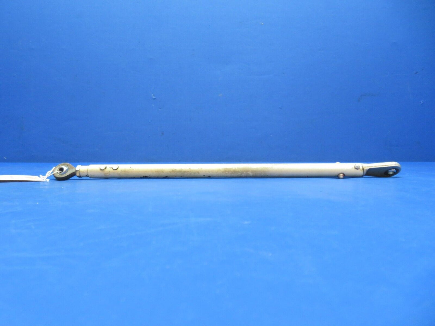 Cessna 310 / 310Q Tube Assy AFT Push Pull MG Retract P/N 0840125-15 (0923-332)