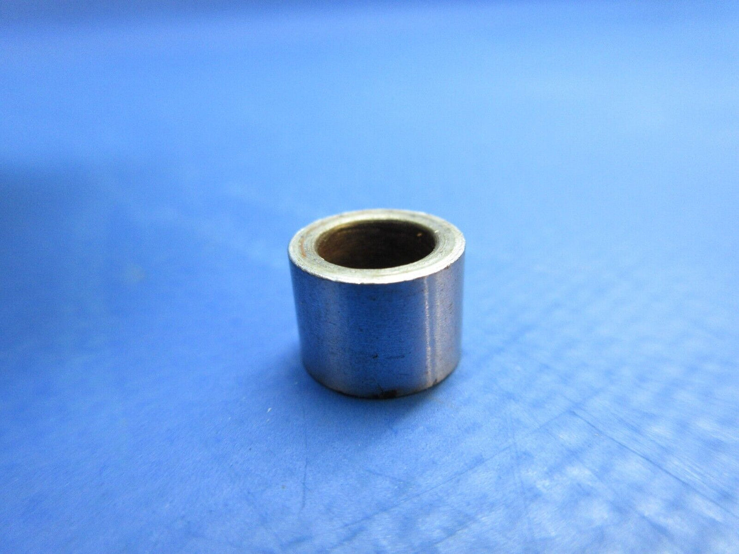 Beech Bushing P/N 50-524206 NOS (1023-799)
