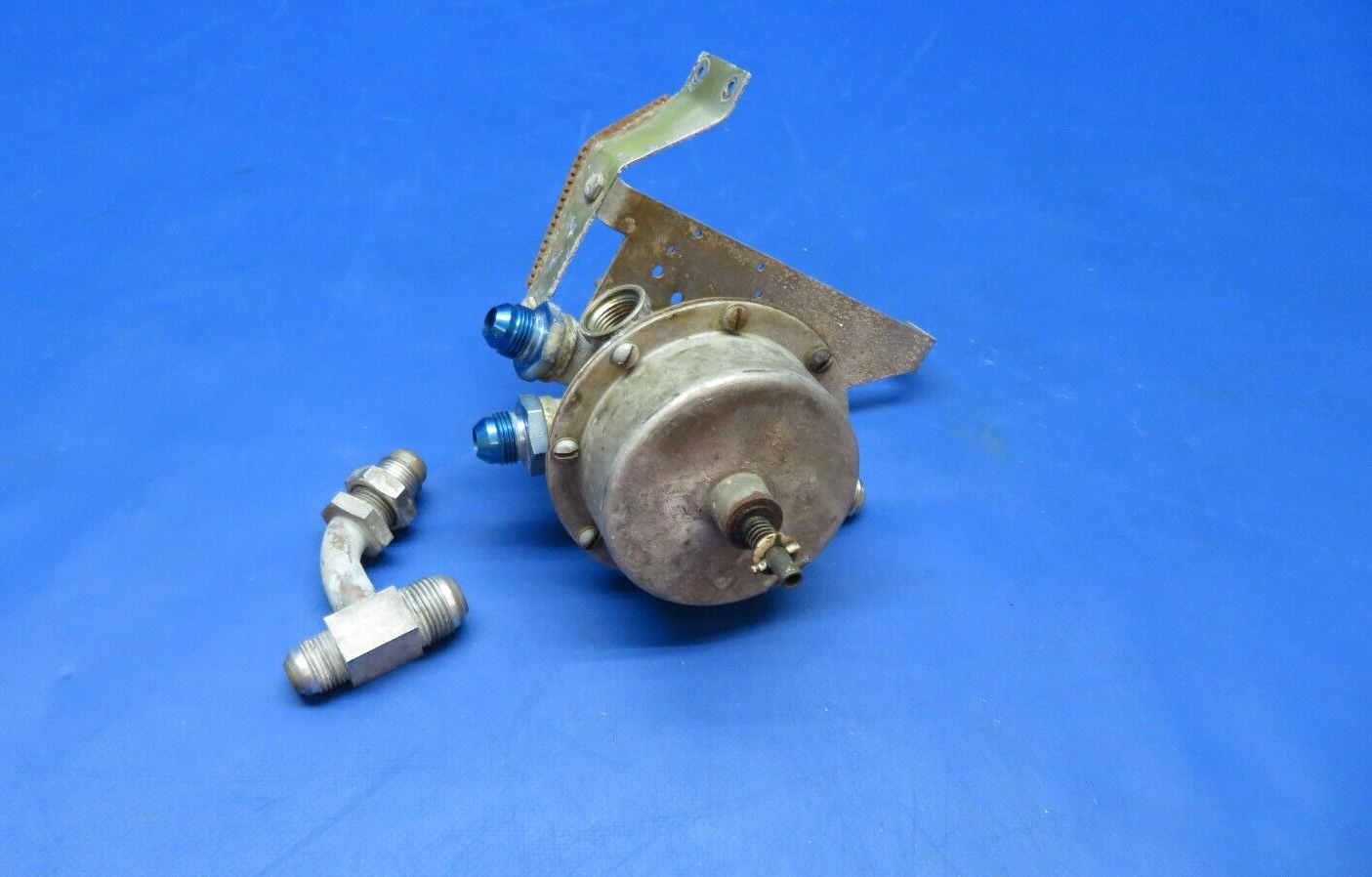 Cessna 401 Airborne Fuel Valve Assy P/N 1H13-14 CORE (0523-209)