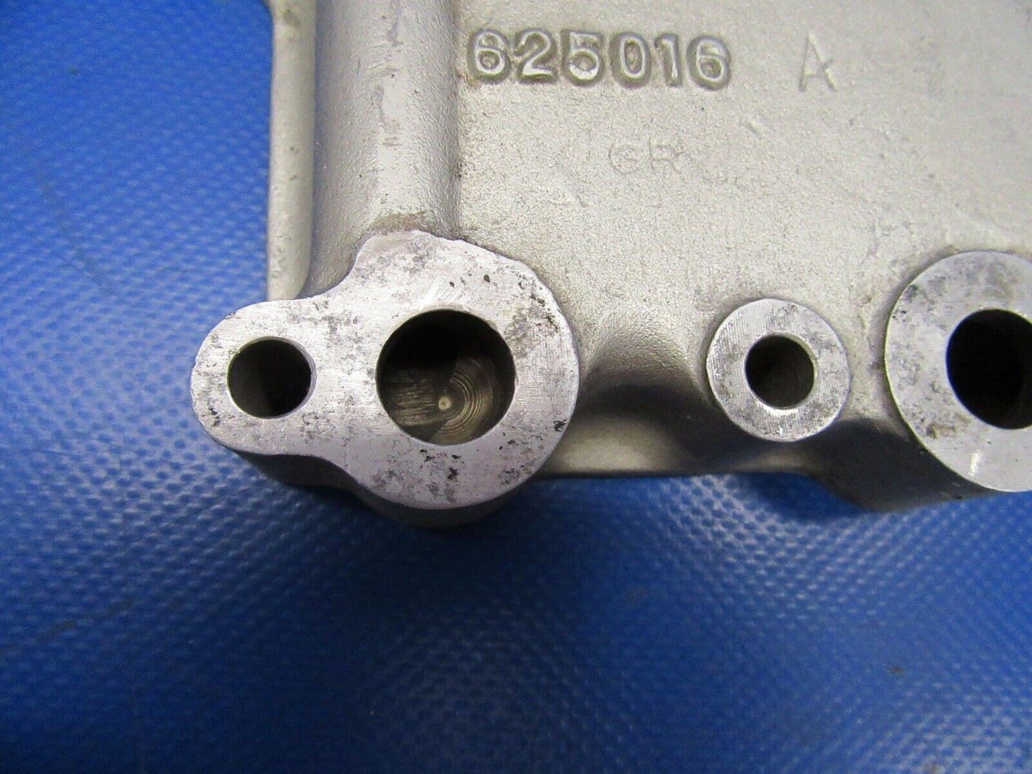 Continental O-470 Oil Cooler Adapter Plate Cover Plate P/N 625016 (0519-308)