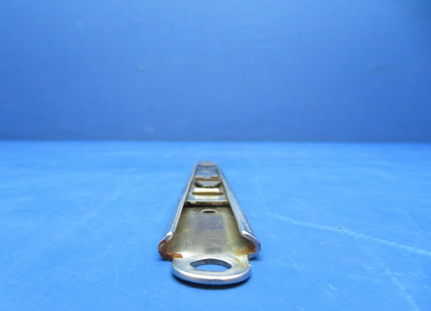 Cessna 310 / 310F Door Stop / Holder Assy P/N 0811488-4 (1123-367)