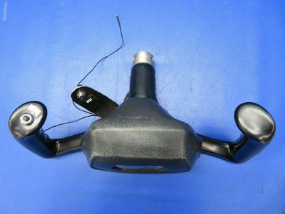 Cessna Cardinal 177RG Control Wheel w/ Push to Talk Switch 1767078-3 (0621-814)