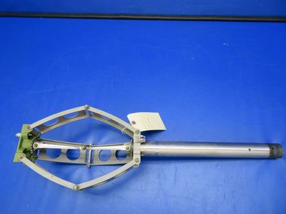Beech 95-B55 Baron Control Column Assy P/N 35-524240 (0621-1007)