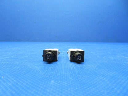 Klixon 2-1/2 amp Circuit Breaker P/N 7277-2-21/2 LOT OF 2 NOS (0224-227)