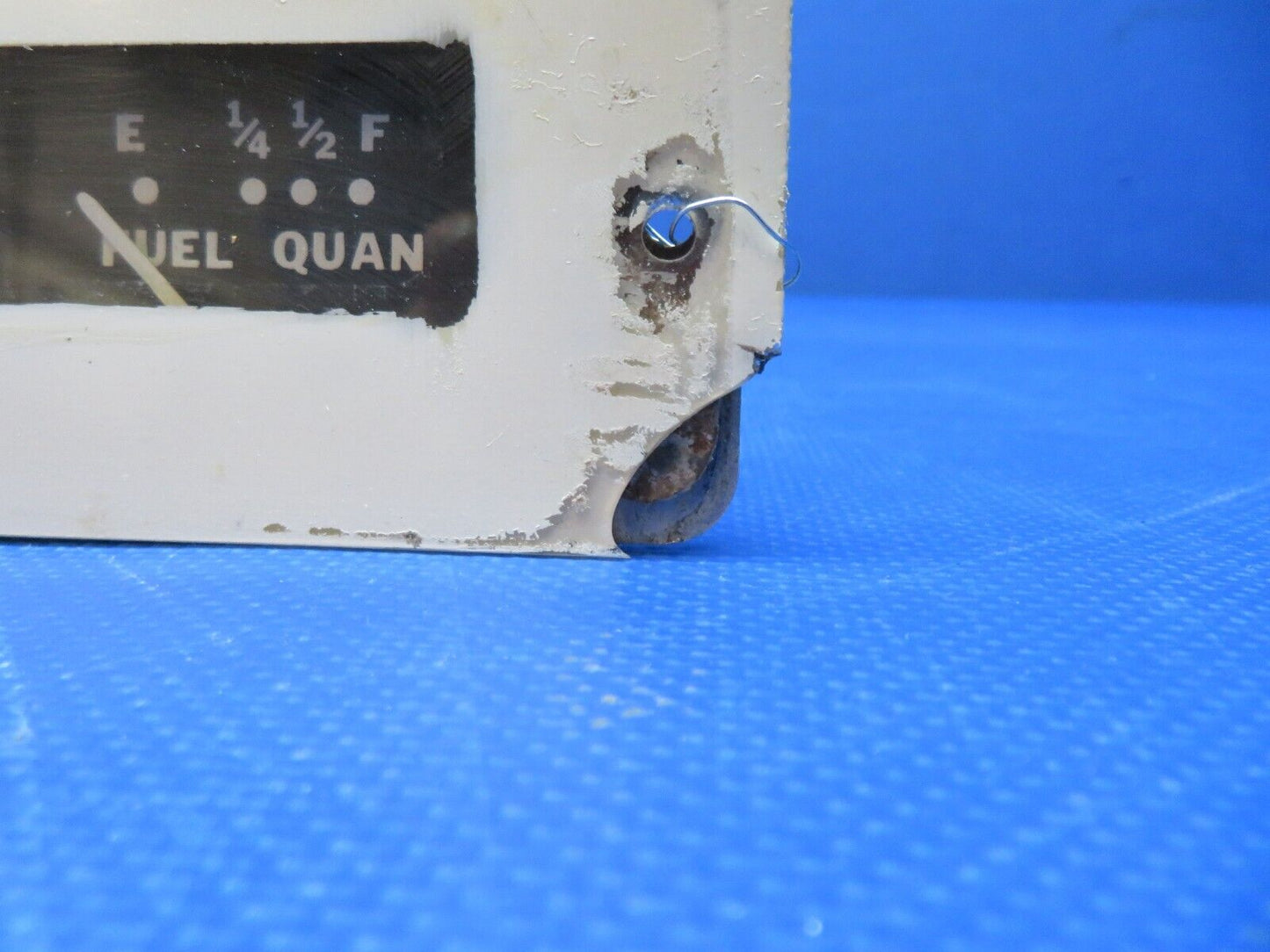 Beech 19A Musketeer Instrument Cluster P/N 169-380036-3 (0224-241)