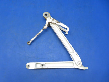 Cessna 310 / 310I RH Link Assy Upper & Lower MG Retract P/N 0841102-4 (1023-135)