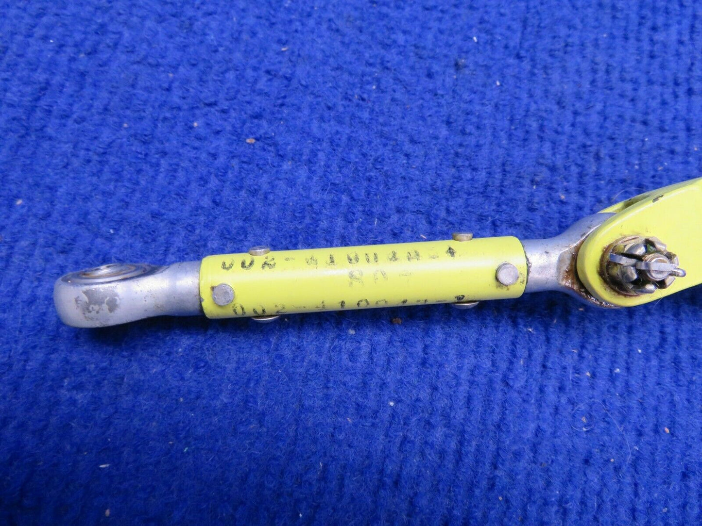 Beech 58 Baron Rudder Bellcrank Assy RH w Push Rods P/N 35-524138-2 (0322-562)