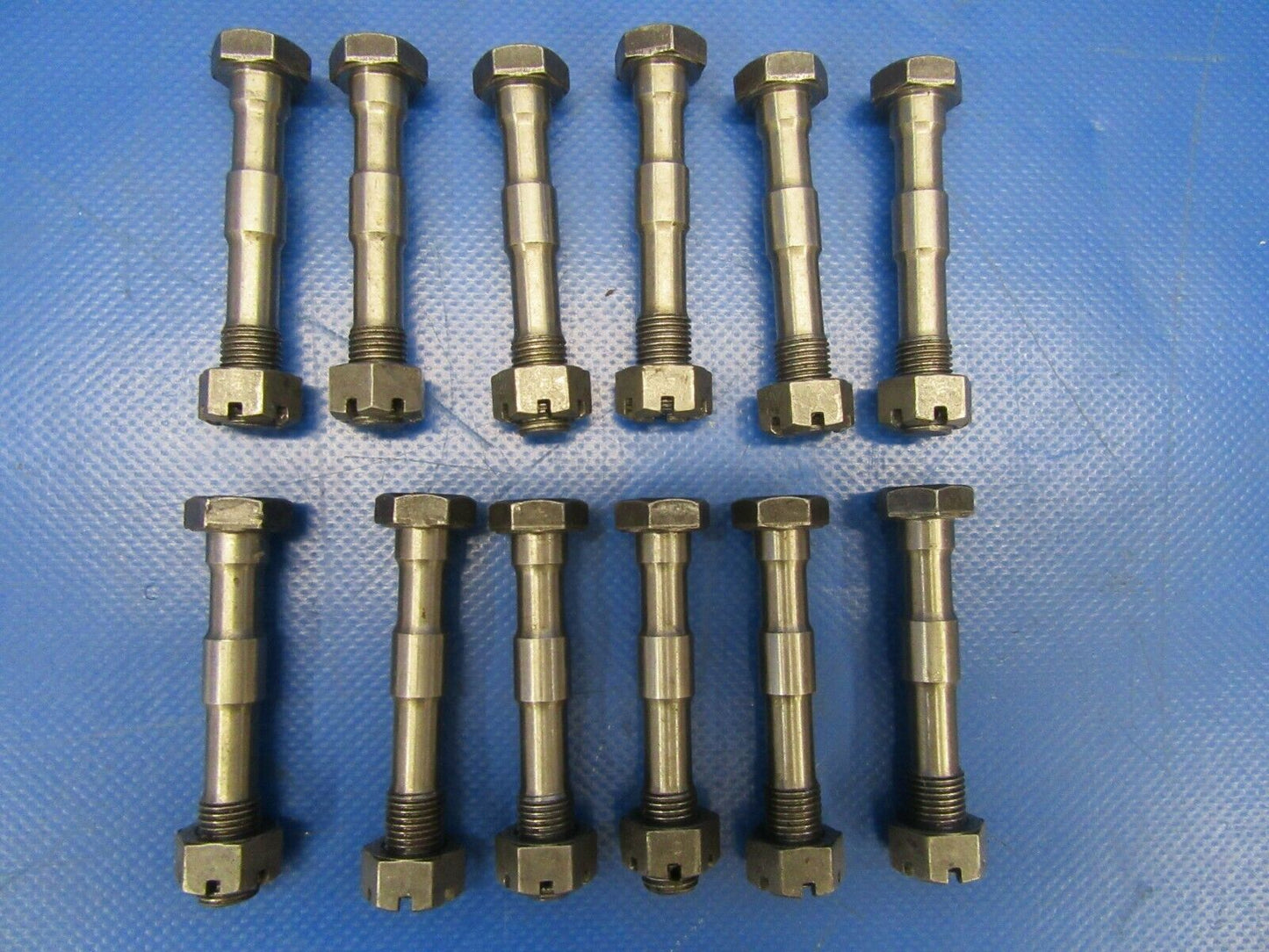Continental IO-470-L Connecting Rod Bolts 629340, 655961 LOT OF 12 (0319-234)