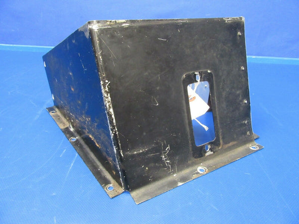 Beech 95-B55 Baron Control Console Box Assembly P/N 95-324006-606 (0220-283)