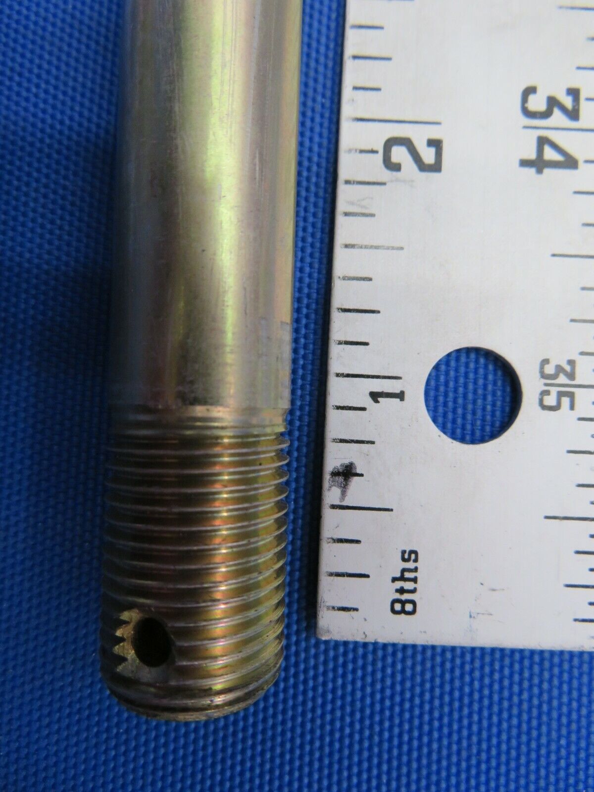 Beechcraft 90, 99, 100, 200, 1900 Bolt Nose Gear 90-820011-1 NOS (1120-12)