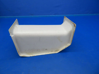 Diamond DA40-180 Middle Funnel Cover Center Console P/N DA4-2520-00P (0220-103)