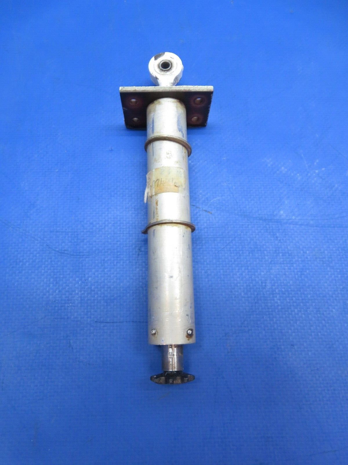 Cessna 310 / 310Q Elevator Trim Tab Actuator P/N 1260074-1 (0823-641)