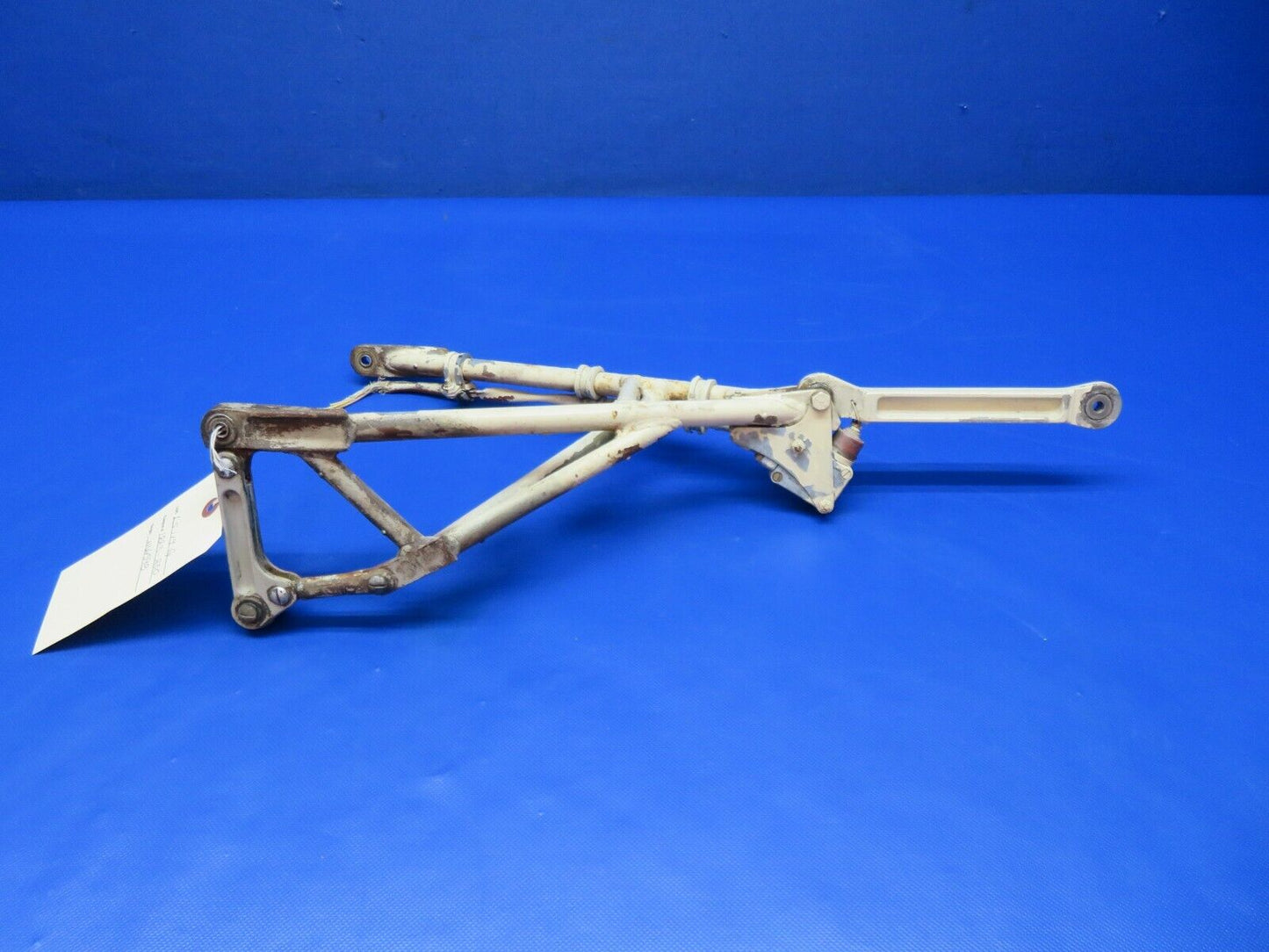 Early Cessna 310 / 310B NG Drag Brace Truss w/ Link P/N 0842000-70 (1223-230)