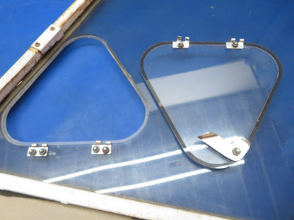 Cessna 188B AGpickup RH Cabin Door w/ Vent Window P/N 1610004-32 (0723-548)