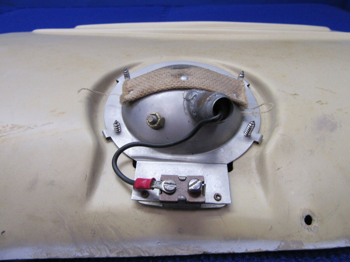 Piper PA-32-300 Baggage Compartment Headliner LH & RH 68633-02 (1121-467)