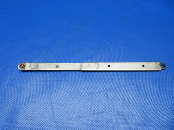 Cessna 401 / 401A Nacelle Baggage Door Step Assy P/N 5211183-1 (0124-226)