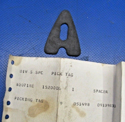 Cessna Spacer Strobe Light P/N 1520006-1 NOS (1218-246)