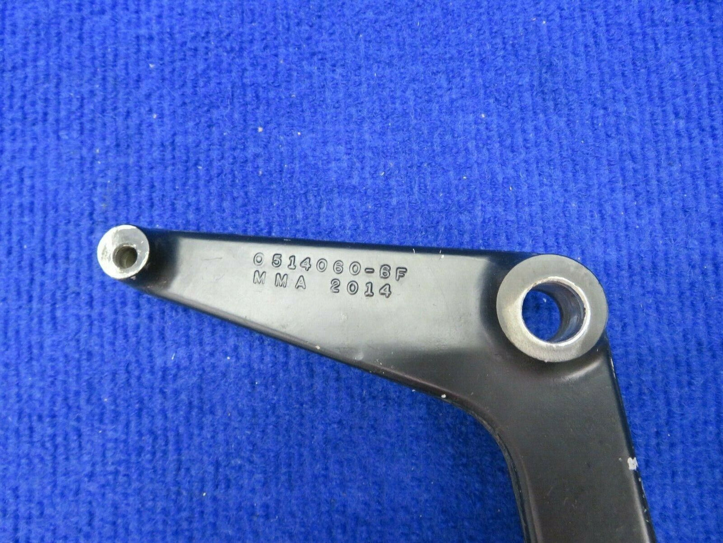 Cessna 210 Bracket Seat Pivot LH P/N 0514060-1 (0422-478)