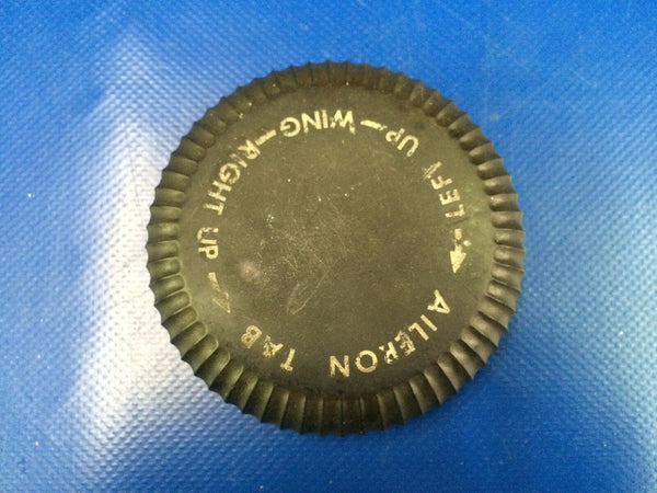 Beech Baron 58 Knob Assy - Aileron Control P/N 50-524124-4 (1216-55)