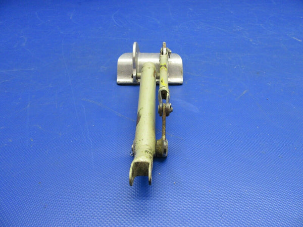 Mooney M20G Rudder Pedal Pilot / RH P/N 720016-002 (0921-316)