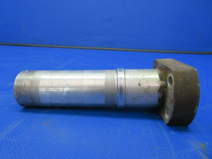 Cessna 150 / 150K Main Gear Axle Aluminum w/ Shims P/N 0541124 (0721-978)