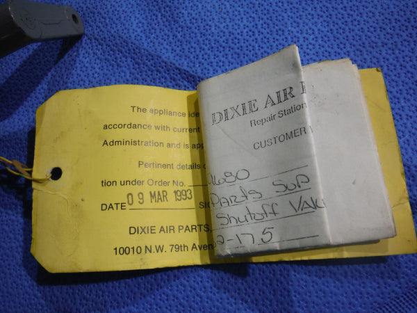 Hydro-Aire Hydraulic Shut-off Valve  P/N D32-175  (815-23)