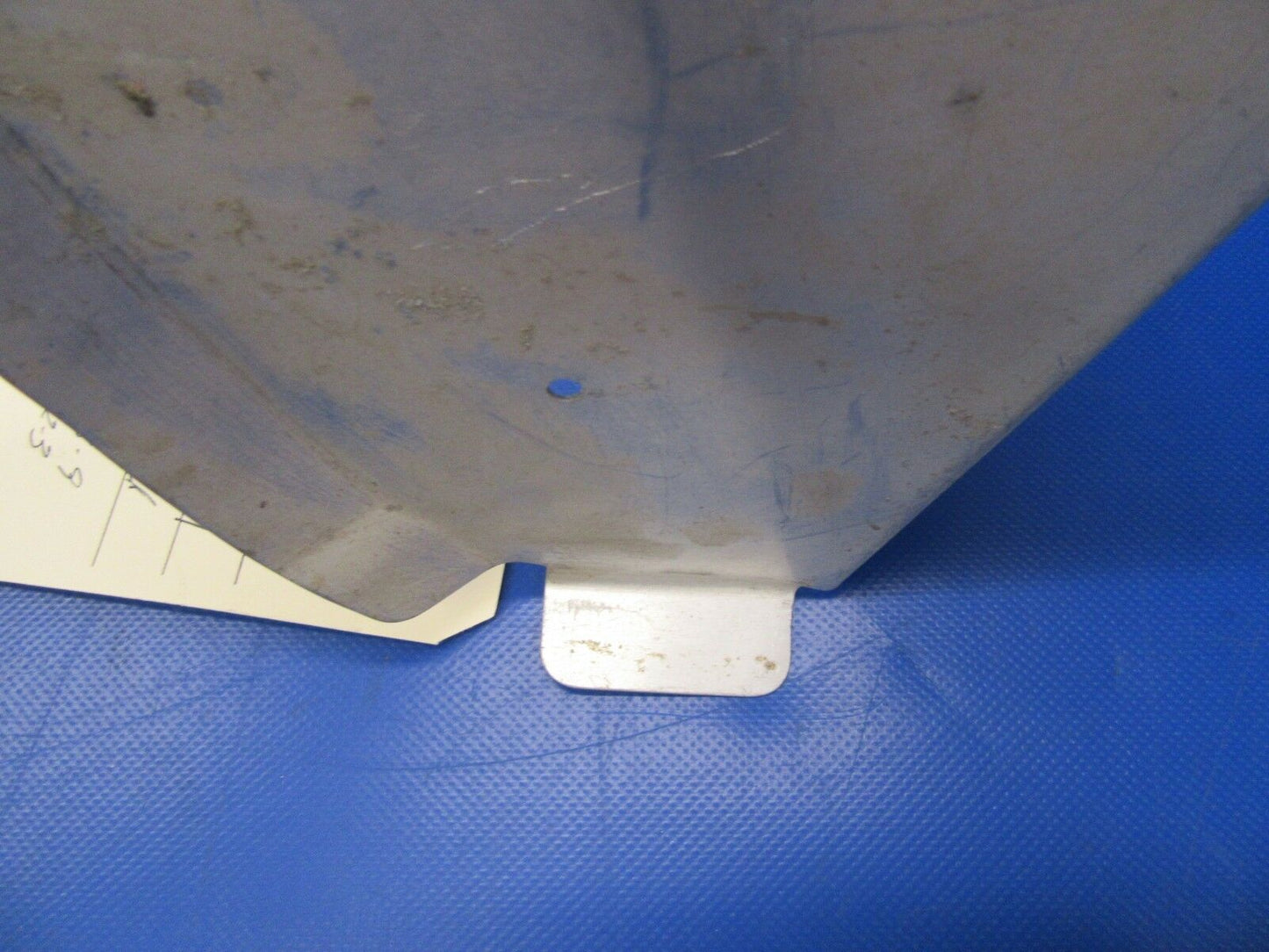 Cessna Bracket Gear Well LH NOS P/N 0813000-25 (0918-291)