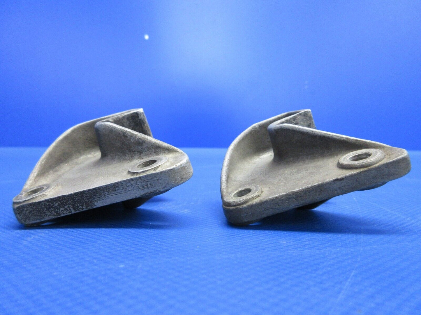 Beech 18S / Pratt 985 Cowl Support Bracket P/N 18S5918 LOT OF 2 (0224-1187)