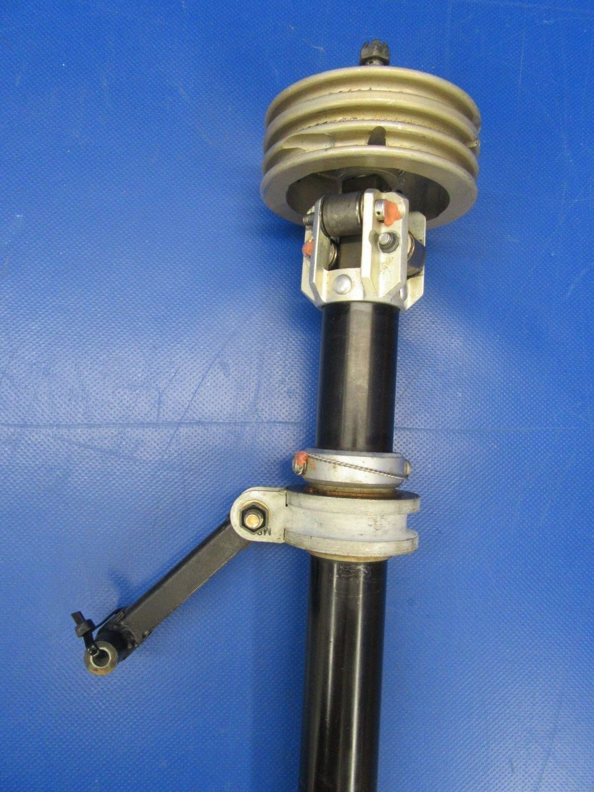 Cessna 177RG Control Shaft Tube & Bearing RH P/N 1767074-6 (0718-06)