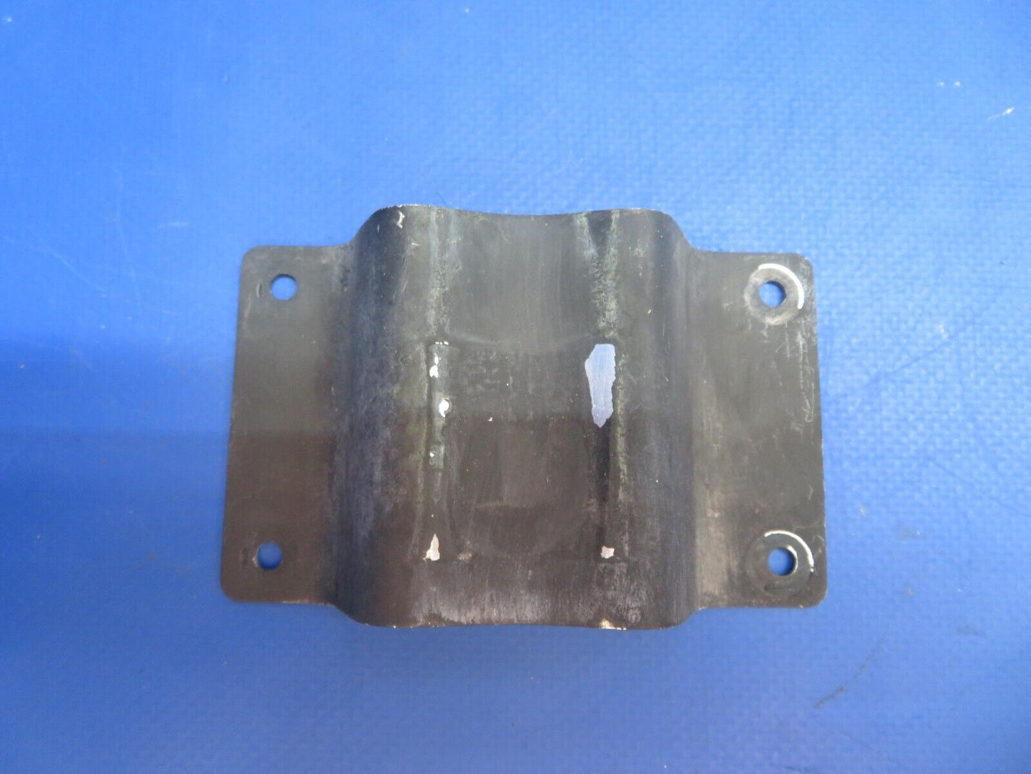 Piper PA-28R-201T Arrow Airborne Fuel Pump w/ Brackets 14V P/N 2B6-44 (0223-565)