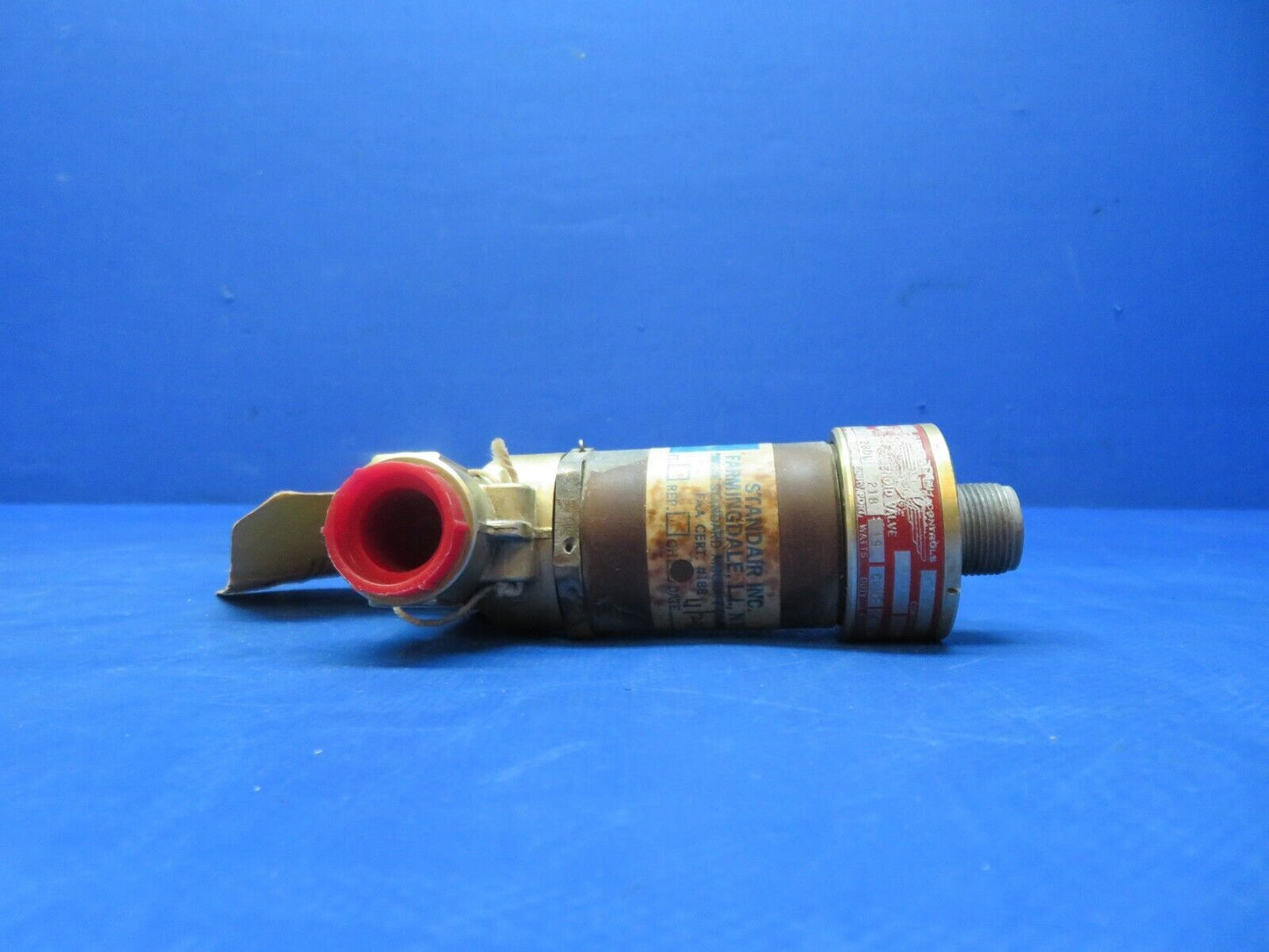 King Air Crossfeed Solenoid Value General Controls P/N AV1B1602 (1223-158)