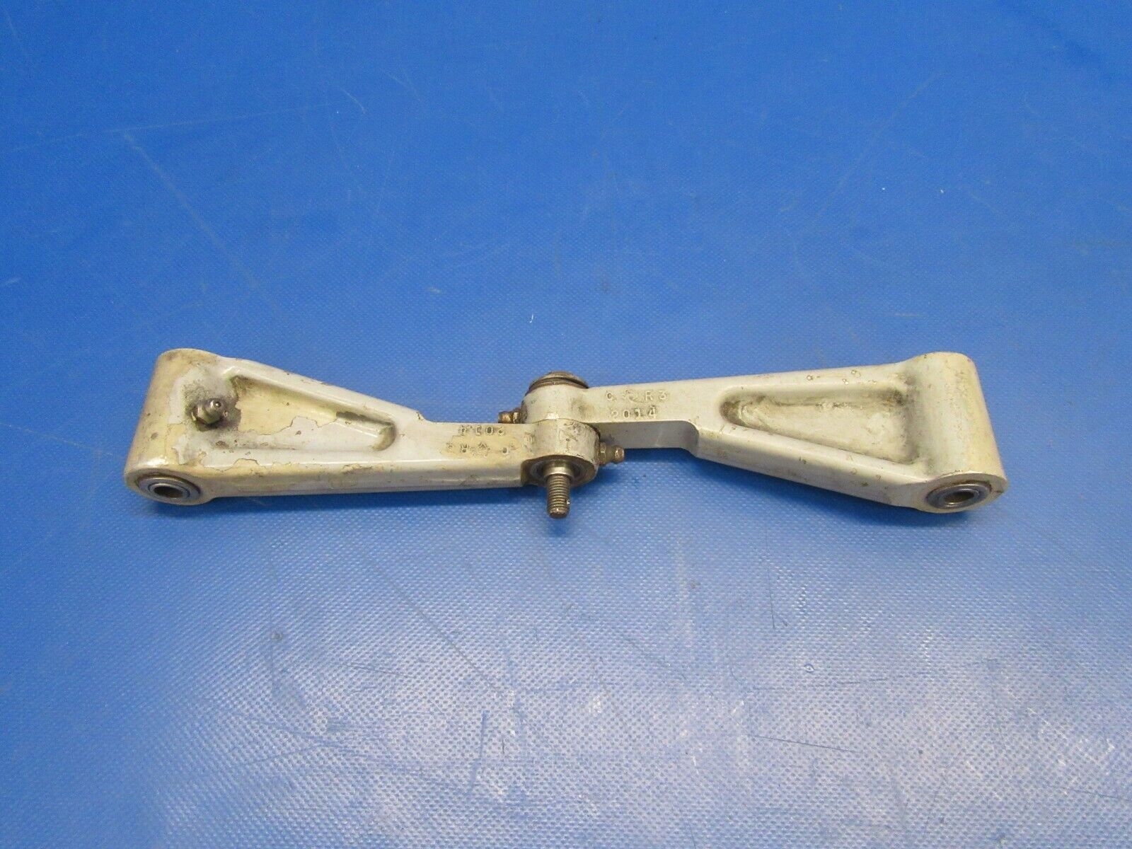 Cessna 310, 401, 402, 414, 421 Torque Link Nose Gear P/N 0841005-3 (0516-264)