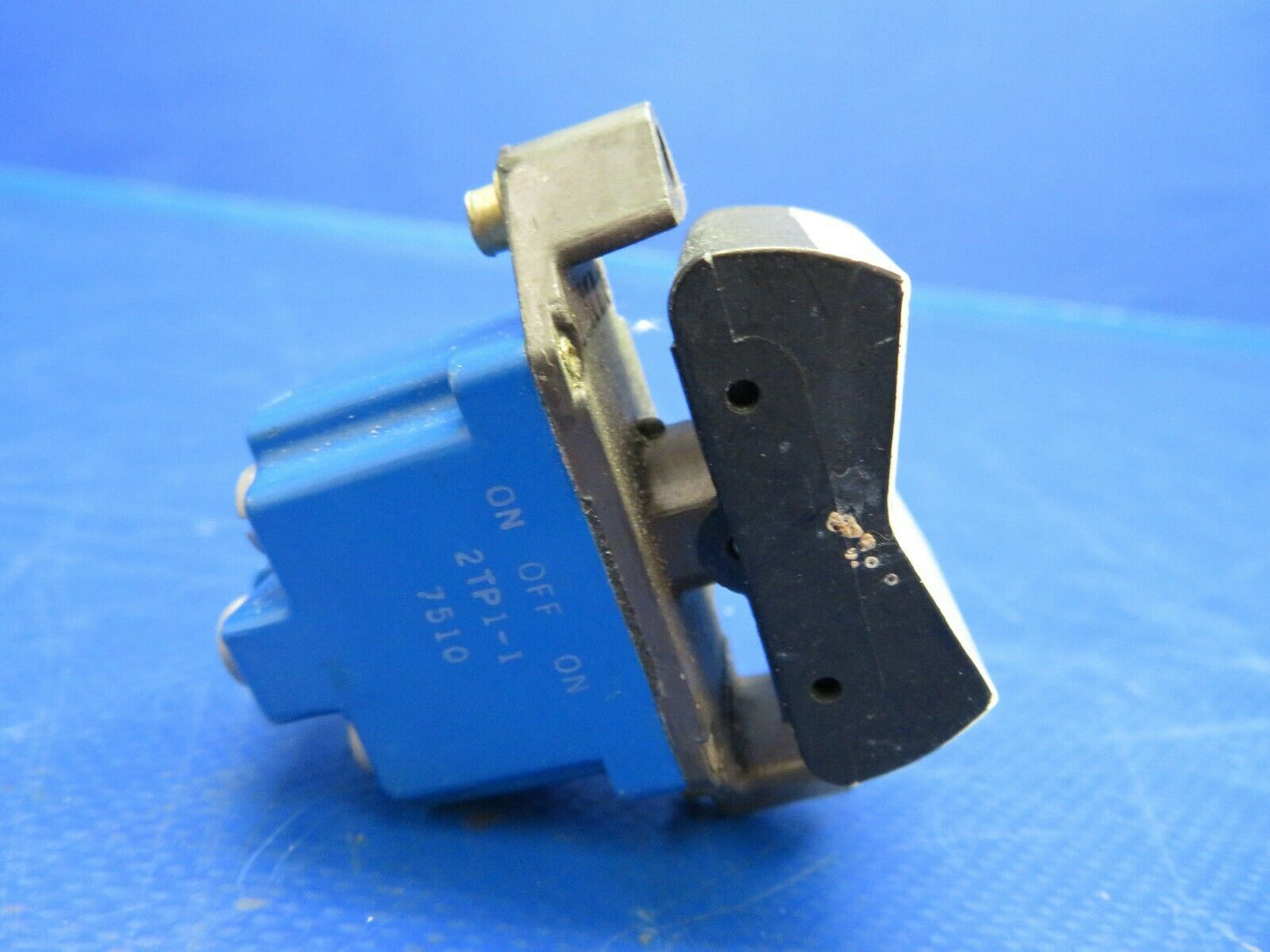 Aircraft Toggle Switch Park P/N 2TP1-1 (0720-756)