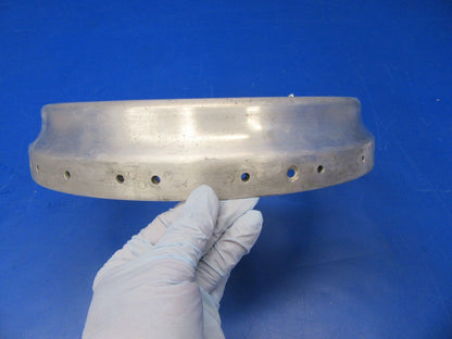 Piper PA-28 McCauley Bulkhead 3 Bladed Prop P/N 76923-302 (0518-54)