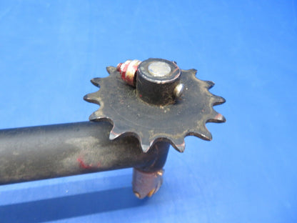 Piper PA 28-140 Control Column Tee Bar Assy P/N 62703-33 (1123-152)