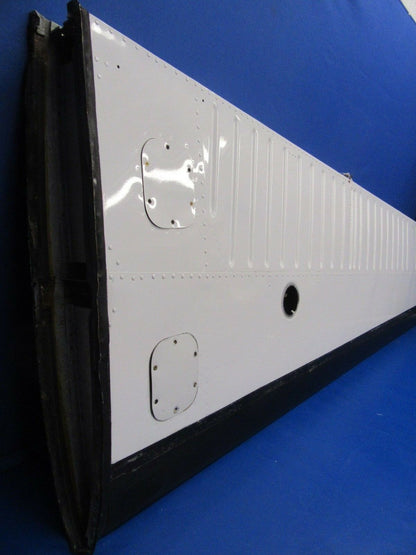 Beech Baron 95-B55 Horizontal Stabilizer RH P/N 95-620010-634 (0118-233)