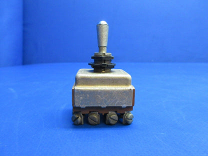 Beech 95-B55 Baron J-B-T Toggle Switch P/N 35-380053-9 (0523-1175)
