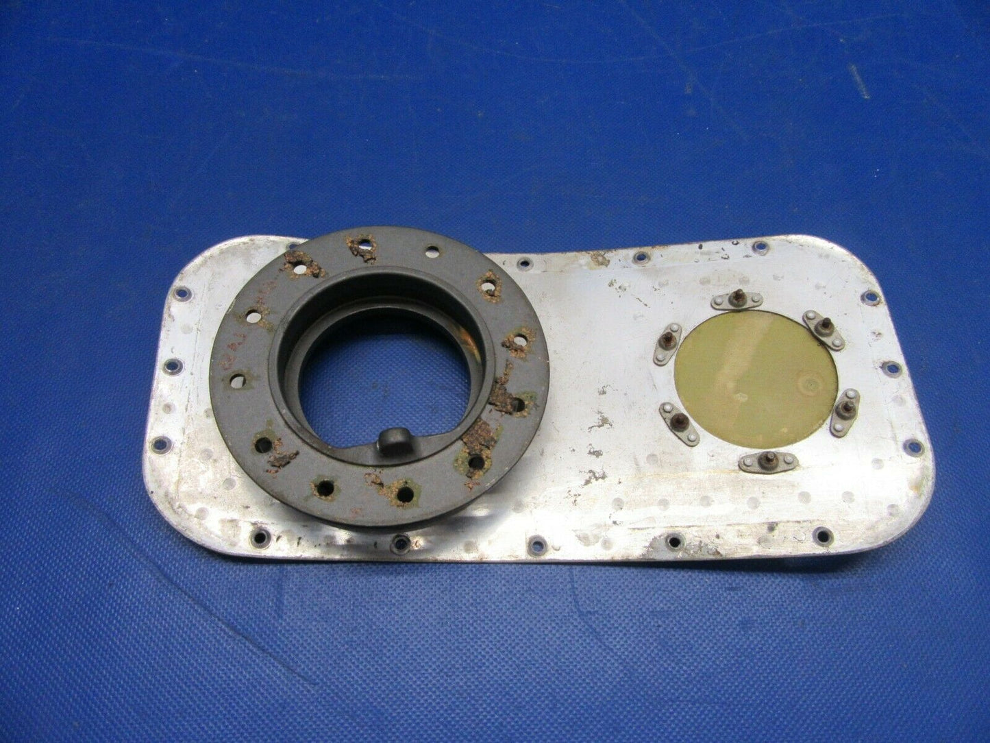 Beech Fuel Cell Door Cover & Cap Adapter P/N 50-110010-113, 45-921544 (0821-557)