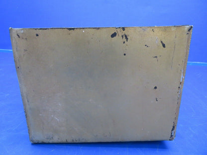 1964 Beech Baron 95-B55 Battery Box P/N 96-410006-19 (0620-565)