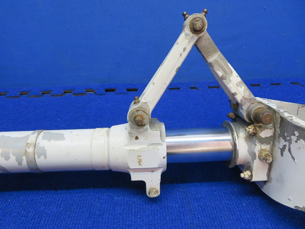 Cessna 310 Nose Gear P/N 0842000 (0622-666)