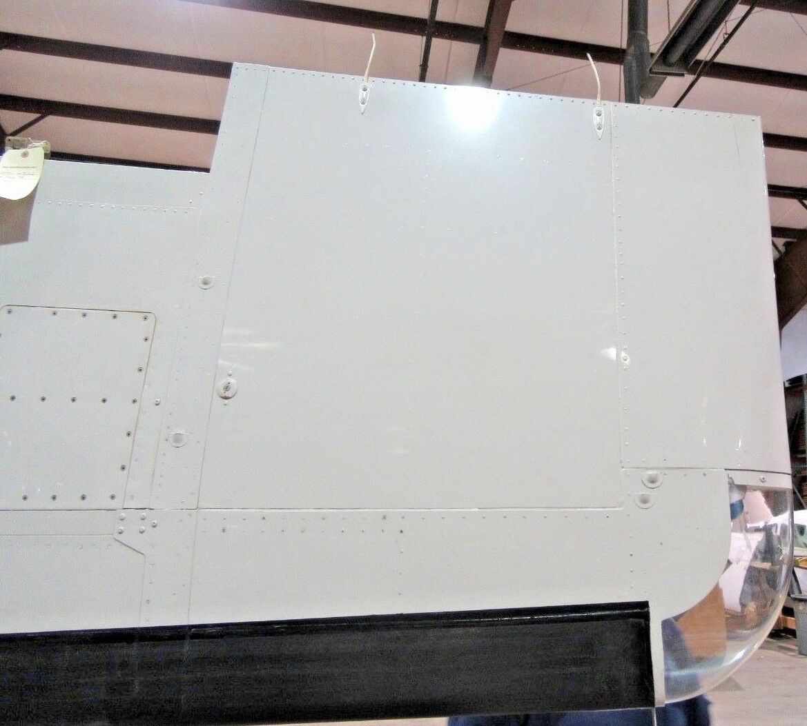 Beech Baron 58P Wing RH P/N 102-100010-602 (0918-313)