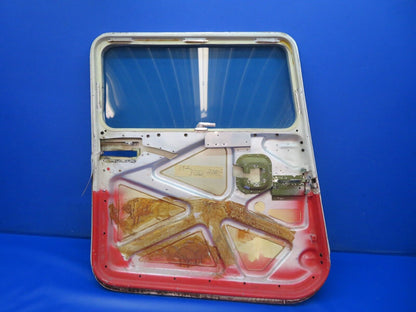 Cessna 210 LH Cabin Door Openable Window P/N 1217000-200 (1122-844)