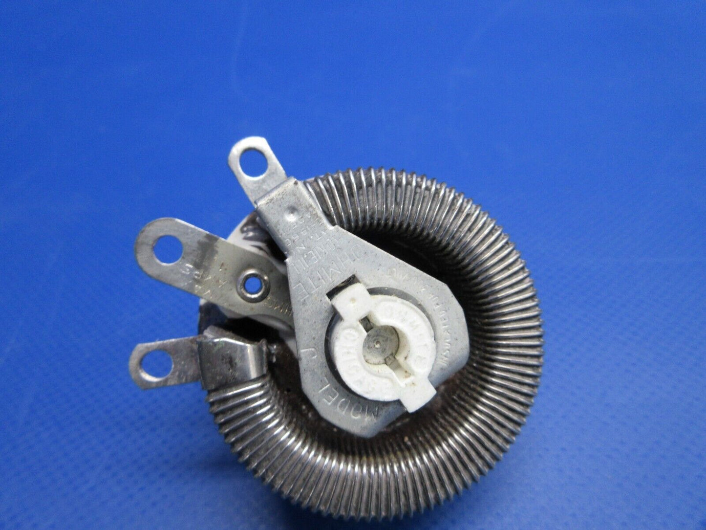Ohmite J Vitreous Enameled Rheostat 16 Ohms P/N 0315 NOS (0224-1616)